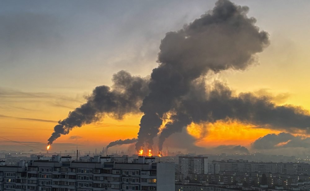 Dois morrem em ataque de drones ucranianos contra refinaria em Moscou