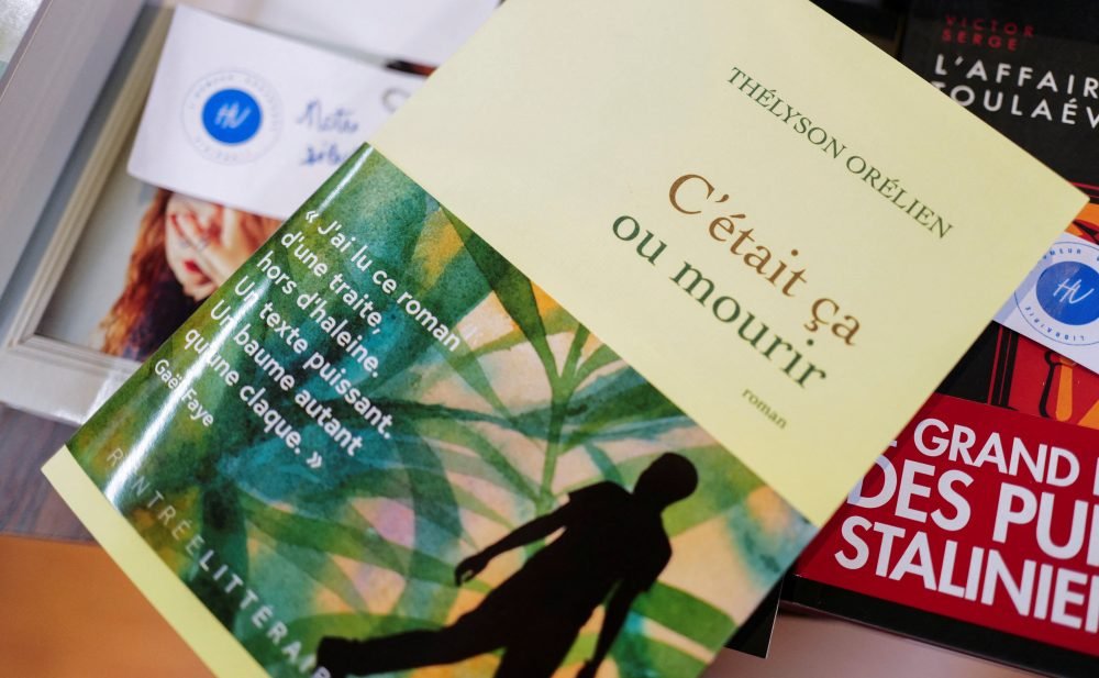 Escritor haitiano-canadense rebate acusação de usar IA em livro premiado na França