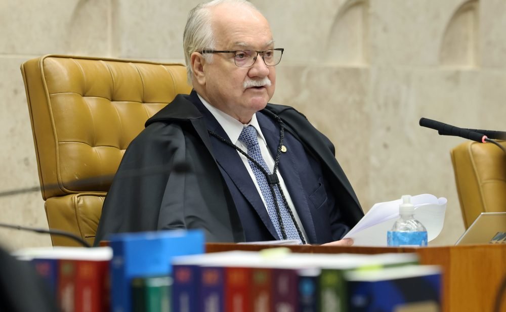 Fachin dá 5 dias para PGR se manifestar sobre pedidos nos casos Master e INSS