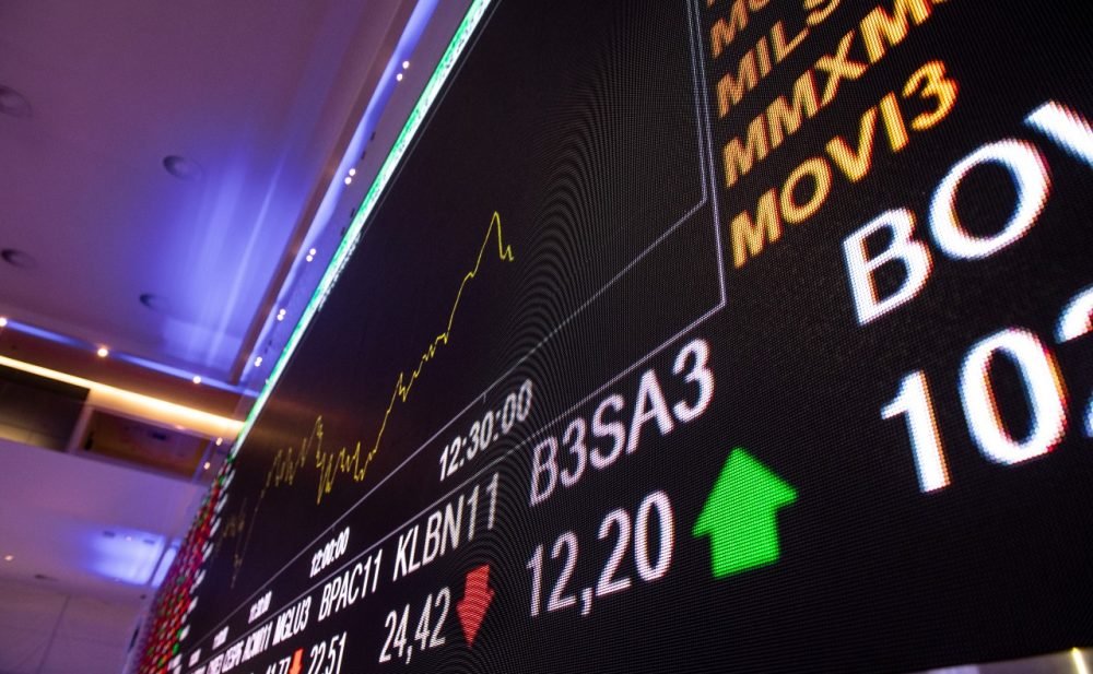 Ibovespa cai 0,26% em quarto pregão consecutivo de baixa com peso das eleições