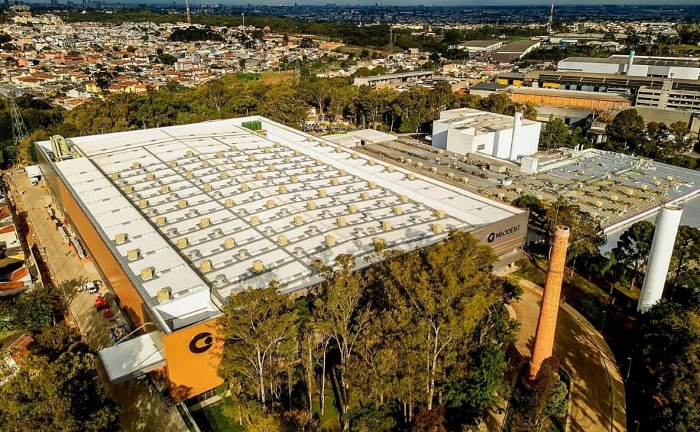 Neodent investe R$ 2 bi e duplica capacidade de produção em Curitiba