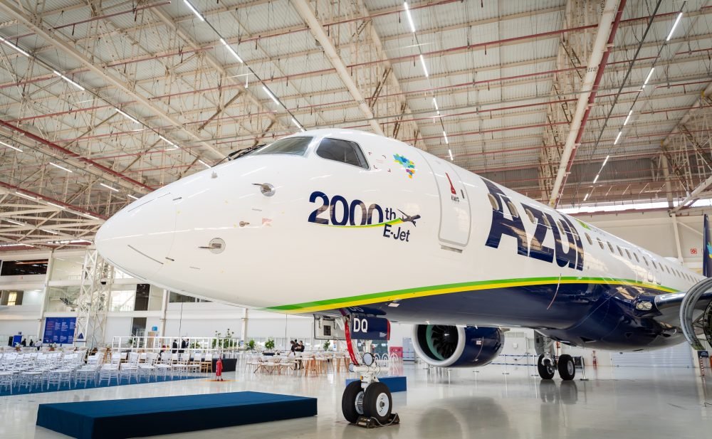 Falha em GPS cancela mais de 80 voos da Azul e atinge 8 mil passageiros
