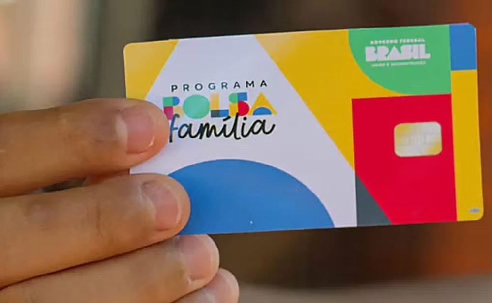 Governo acomoda reajuste do Bolsa Família e déficit salta para R$ 80,9 bilhões