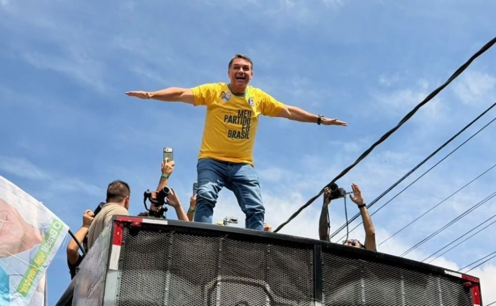 Direita amplia bancada no Senado e Lula registra pior votação em primeiro turno desde 1998
